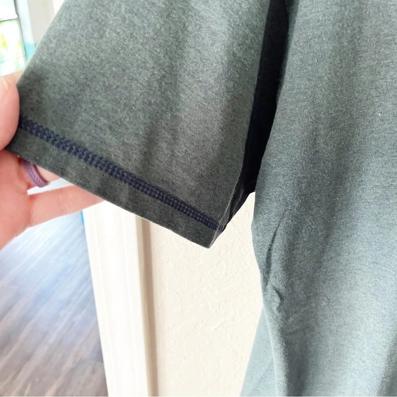 Vintage Six Flags Shirt Unisex Large 1999 Marvin the Martian Retro Kidcore Y2K - Picture 6 of 10